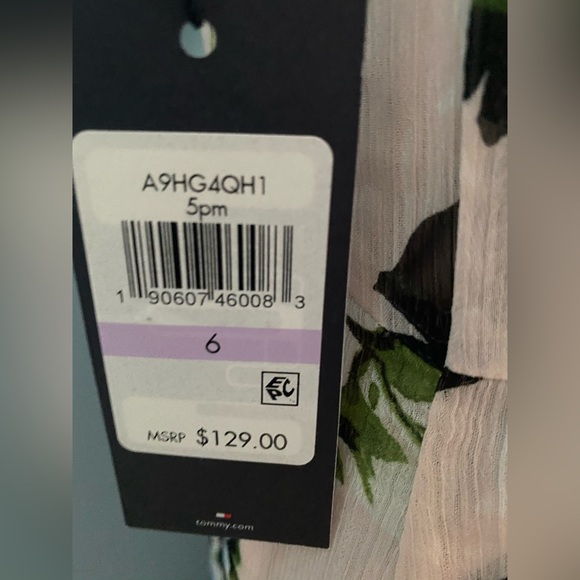 Tommy Hilfiger riviera floral chiffon high low dress with ruffled sleeve. Size 6 - Picture 12 of 12